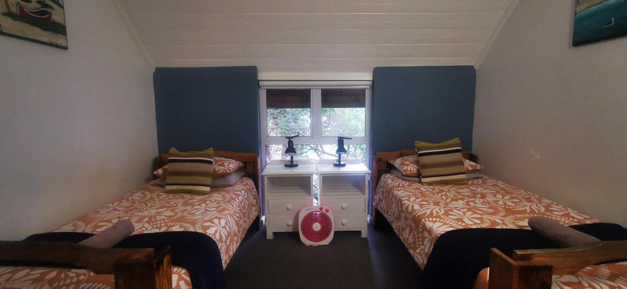 Hermanus Backpackers & Budget Accommodation Екстериор снимка